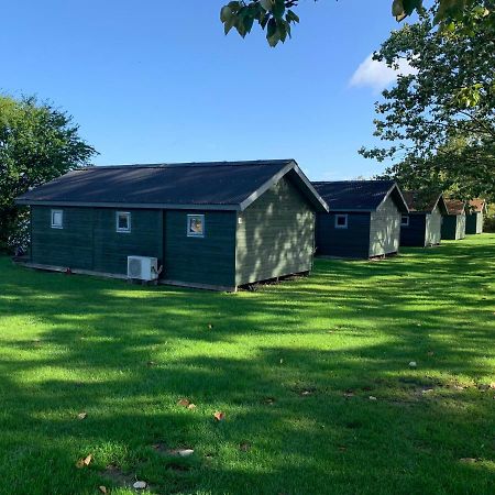Tangloppen Camping & Cottages Ishøj Buitenkant foto