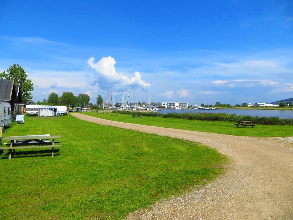 Tangloppen Camping & Cottages Ishøj Buitenkant foto